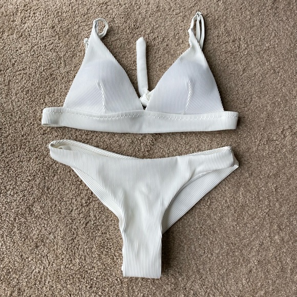White Ribbed Cheeky Bikini Set - Picture 1 of 8